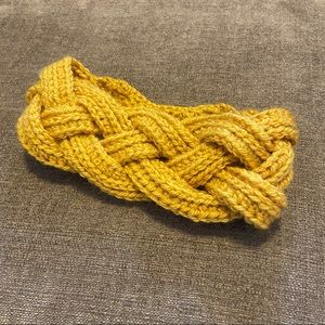 SOLD - Hand crochet headband